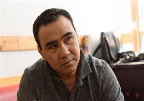 Quyền Linh mệt mỏi muốn bỏ nghề, hội bạn thân showbiz đồng loạt lên tiếng