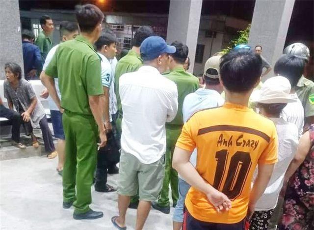 Long An: Đi đòi nợ, hai anh em bị đâm thương vong