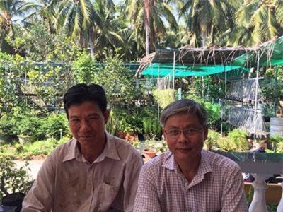 Bến Tre: Thạc sĩ bỏ việc nhà nước về làm giàu kiểu con tôm "đòi ôm" cây dừa