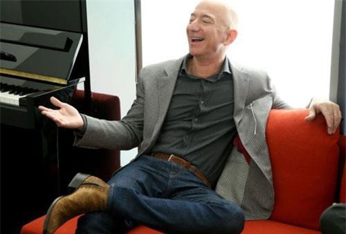 9 sự thật gây kinh ngạc về người giàu nhất thế giới Jeff Bezos