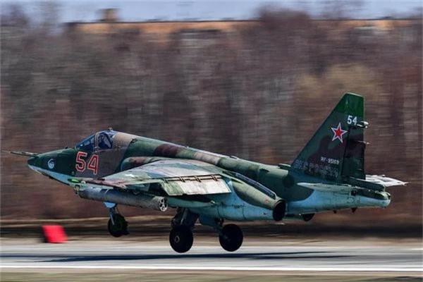 Cường kich Su-25 cua Nga se duoc trang bi tri tue nhan tao