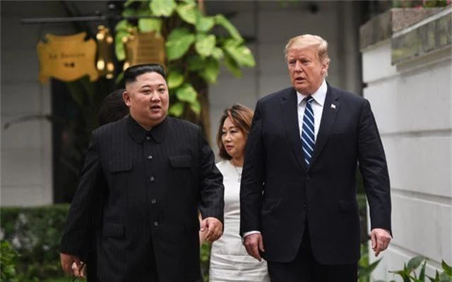 Ông Trump tiết lộ bất đồng với ông Kim Jong-un trong cuộc gặp tại Việt Nam - 1