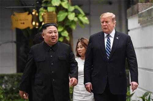Ông Trump tiết lộ bất đồng với ông Kim Jong-un trong cuộc gặp tại Việt Nam