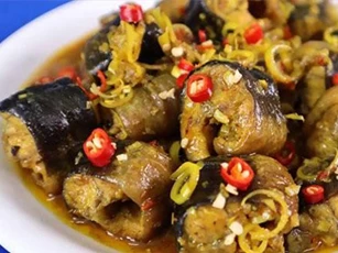 Clip: Tuyệt chiêu làm lươn xào sả ớt thơm ngon, đậm đà