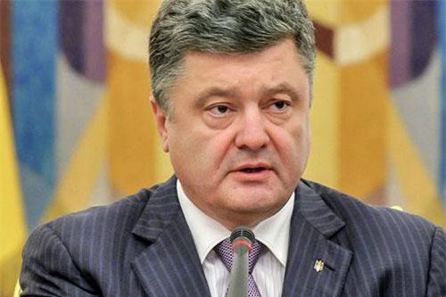 Cựu Tổng thống Ukraine Poroshenko mất cả chức lẫn danh hiệu tỷ phú