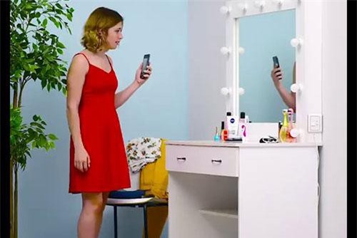 Hậu trường 'khó đỡ' của những video 'nổi rần rần' trên mạng xã hội