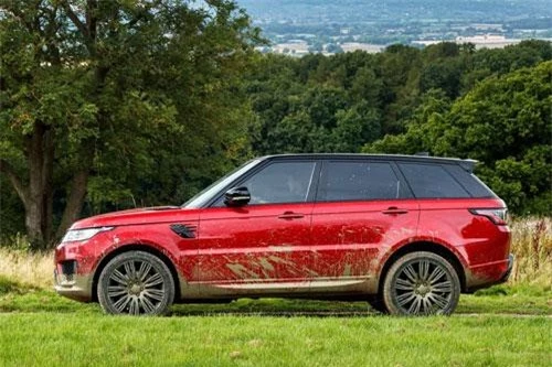 9. Land Rover Range Rover Sport 2019 (giá khởi điểm: 68.045 USD).