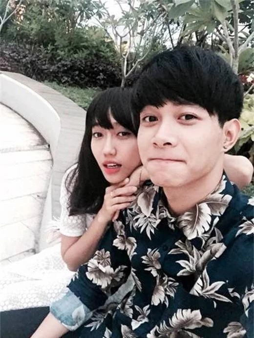 Diệu Nhi bị Tiến Luật “dìm hàng” không thương tiếc trong ngày sinh nhật, nhưng sự xuất hiện của Anh Tú mới gây chú ý - Ảnh 4. Diệu Nhi bị Tiến Luật “dìm hàng” không thương tiếc trong ngày sinh nhật, nhưng sự xuất hiện của Anh Tú mới gây chú ý - Ảnh 4.