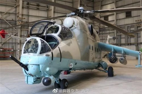  Tuy vậy, căn cứ vào đặc điểm bên ngoài của chiếc Mi-24 mà Ấn Độ mua từ Belarus rồi tặng cho Afghanistan thì nhiều khả năng đây là thế hệ Mi-24D – phiên bản phổ biến của dòng Mi-24. Hoặc cũng có thể là phiên bản phụ của dòng Mi-24D. 