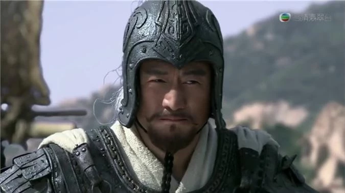 Ngôi sao - Tam quốc diễn nghĩa: Không phải Quan Vũ đây mới là người trảm mãnh tướng Hoa Hùng (Hình 3).