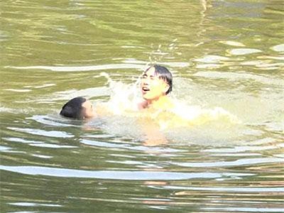 Những sai lầm trong cứu người bị đuối nước