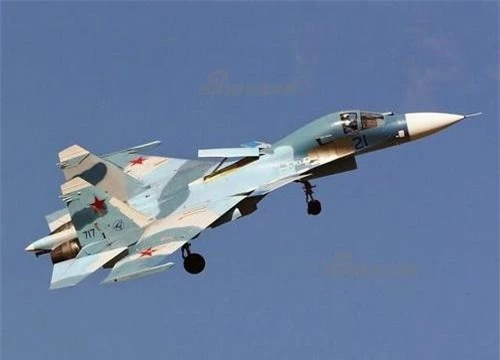 Tiêm kích huấn luyện - chiến đấu Su-33UB (Su-27KUB) của Hải quân Nga