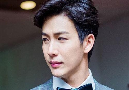 Trong một tình huống hi hữu, "soái ca" tình nguyện cưới vợ mắc bệnh hiểm nghèo bị "lật mặt" đầy gay cấn