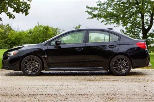 1. Subaru WRX 2019 (giá khởi điểm: 36.595 USD).