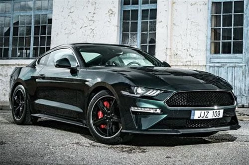 3. Ford Mustang 2019 (giá khởi điểm: 26.395 USD).