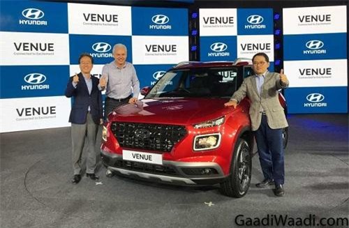 Ô tô SUV giá rẻ Hyundai Venue chốt giá từ 218 triệu đồng