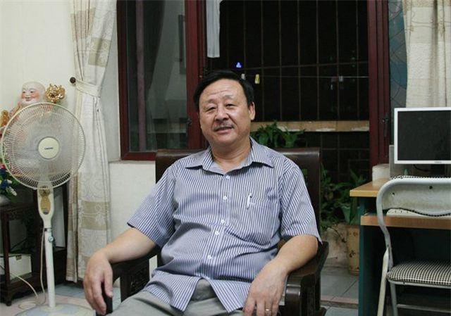 Huyện Đồng Văn trả lại sổ đỏ dinh thự Vua Mèo cho gia tộc họ Vương