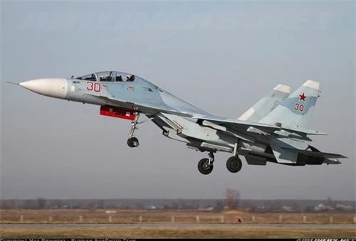 Tiêm kích đa năng Su-30M2 số hiệu 30 