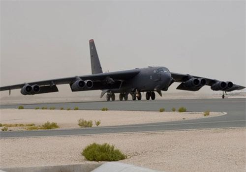 Soi sức mạnh pháo đài bay Mỹ gửi tới Trung Đông nắn gân Iran