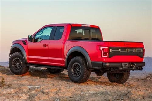 2. Ford F-Series (doanh số: 252.013 chiếc).