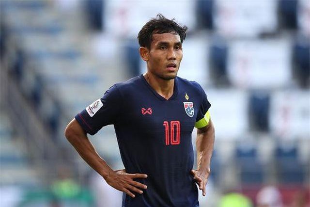 Không chỉ tuyển Việt Nam, Thái Lan cũng “đau đầu” vì hàng công