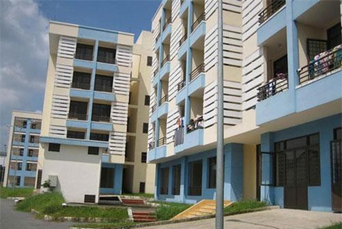 Thị trường bất động sản TP.HCM “vắng bóng” nhà ở giá rẻ