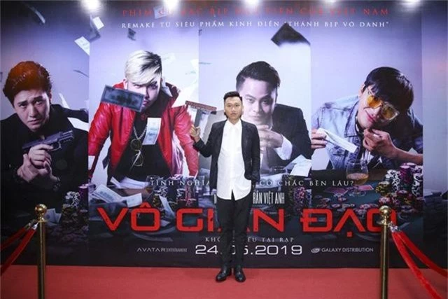 Xuân Nghị, Huỳnh Anh lịch lãm trên thảm đỏ trong ngày ra mắt phim Vô gian đạo - Ảnh 3.