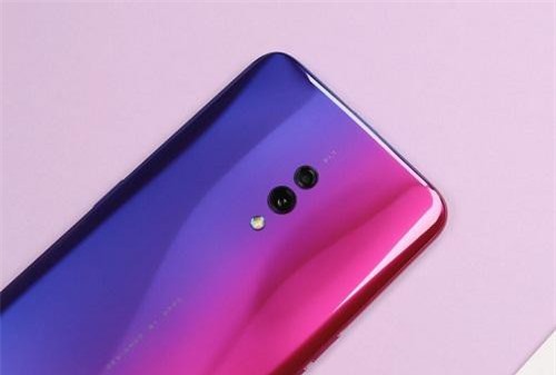 Smartphone camera kép, chip S710, RAM 8 GB, giá gần 8 triệu