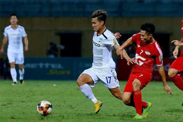 Thầy Park và bài toán lựa chọn giữa Văn Thanh với Trọng Hoàng