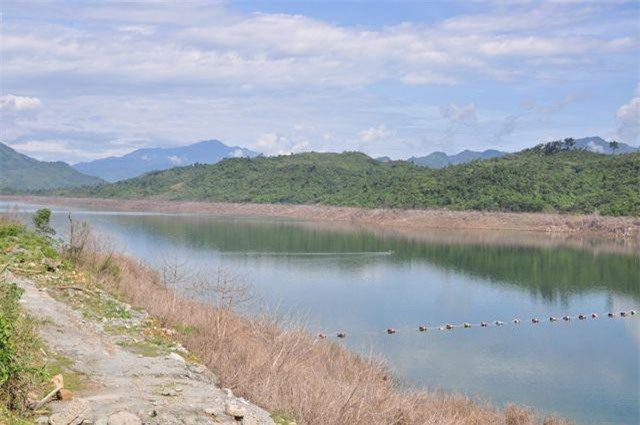 Quảng Nam: Công an thông tin về bộ xương người mất đầu ở lòng hồ thủy điện