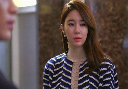 Vợ trẻ lạnh lùng ly hôn khi bồ nhí của chồng có thai, 3 năm sau gặp lại anh mới thấy đáng thương làm sao