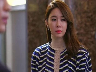 Vợ trẻ lạnh lùng ly hôn khi bồ nhí của chồng có thai, 3 năm sau gặp lại anh mới thấy đáng thương làm sao