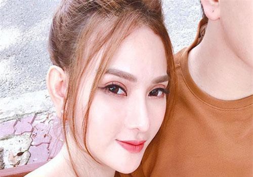 Cố giấu người tình bí ẩn, Thu Thủy lại bị người này lật tẩy