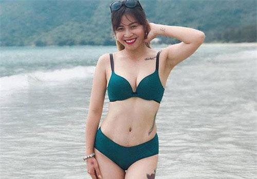 MC Hoàng Linh sở hữu đường cong nóng bỏng mê đắm ở tuổi 34