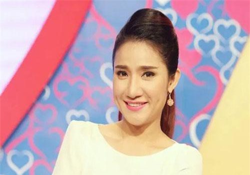 Sau lùm xùm bị đuổi khỏi "Bạn muốn hẹn hò", Cát Tường đã nhận ngay show mới