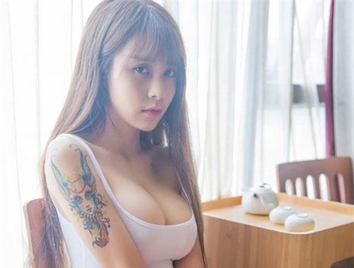 Những hot girl tuổi trăng tròn mê xăm hình ở Trung Quốc