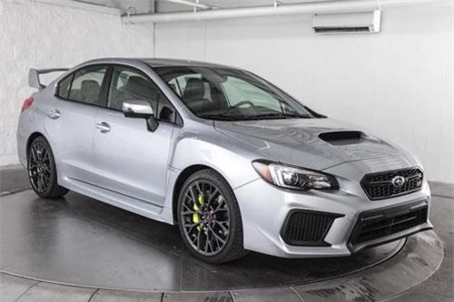 Subaru WRX STI 2019.