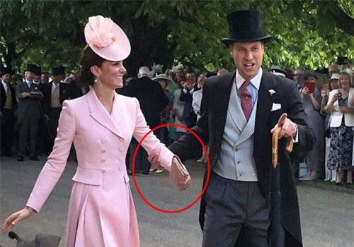 Trước nghi vấn ngoại tình, Hoàng tử William đã lặng lẽ đưa ra câu trả lời bằng hành động khiến người hâm mộ phát cuồng