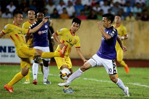 Kết quả Nam Định 2-0 Hà Nội: Địa chấn tại Thiên Trường