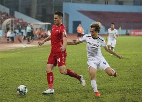 Thầy Park cân nhắc gọi cầu thủ Việt kiều Adriano Schmidt lên tuyển