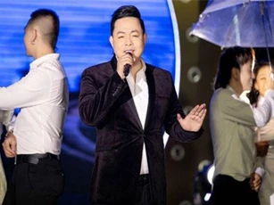 Quang Lê gây xôn xao khi dằn mặt ca sĩ lười biếng, dễ dãi nhưng mắc bệnh ngôi sao