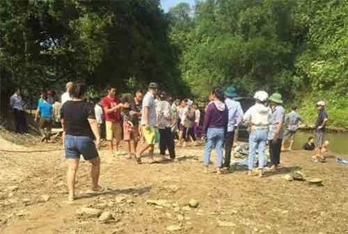 Lào Cai: Đi tắm suối, 4 nữ sinh chết đuối thương tâm