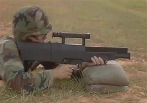 Súng trường tấn công bắn đạn không vỏ độc nhất vô nhị trên thế giới