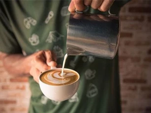 Tại sao uống cà phê khiến bạn buồn đi vệ sinh?