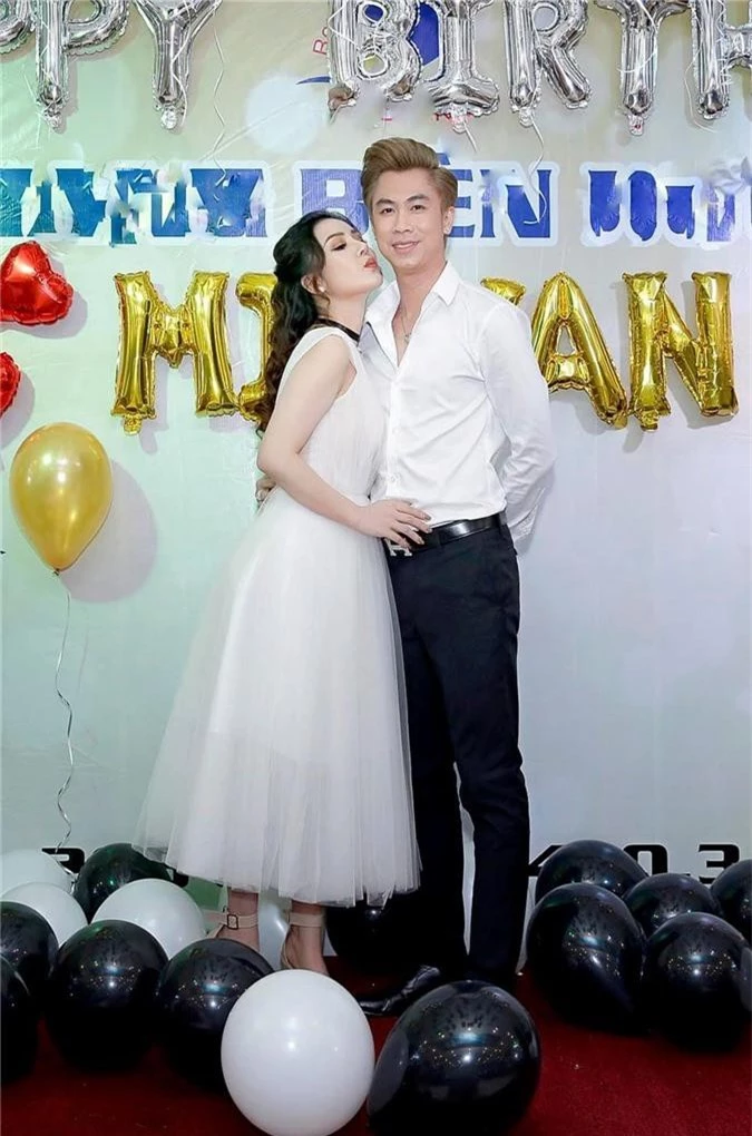 khong ngo nhan sac vo cu lan tinh moi cua ho viet trung deu quyen ru the nay hinh anh 8