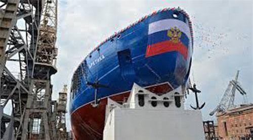 Nga h&#x1EA1; th&#x1EE7;y t&#xE0;u ph&#xE1; b&#x103;ng ch&#x1EA1;y b&#x1EB1;ng n&#x103;ng l&#x1B0;&#x1EE3;ng h&#x1EA1;t nh&#xE2;n