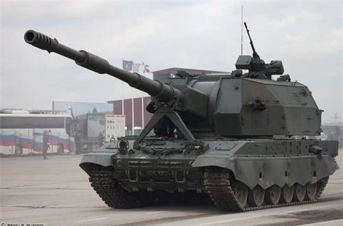 Năm 2016, Quân đội Nga chính thức ra mắt phiên bản mới nhất - 2S35 Koalitsiya-SV với những cải tiến cực sâu khiến người ta phải 