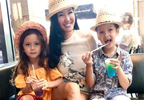Con gái Diva Hồng Nhung giúp mẹ vượt qua khủng hoảng hậu ly hôn bằng cách này