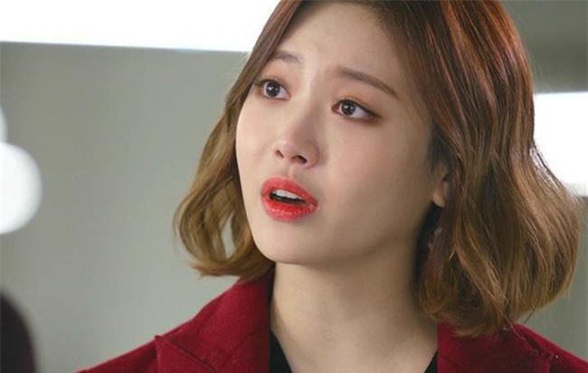 Gửi vàng cưới cho mẹ chồng nhưng bà lại bán hết đưa tiền cho con gái làm ăn, tôi nói một câu khiến cả hai cùng ngại