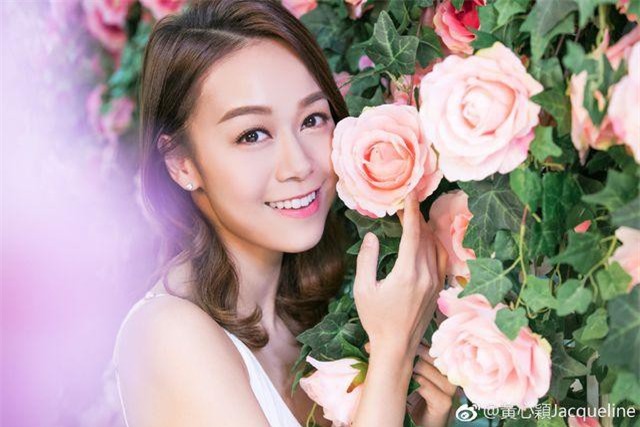 Á hậu ngoại tình Huỳnh Tâm Dĩnh phải đền bù hàng trăm tỷ đồng